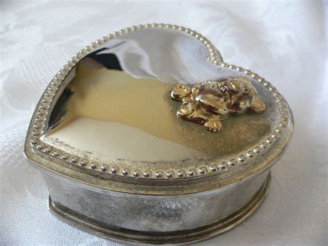 vintage metal jewelrly box with hear mirroor inside|vintage metal jewelry boxes.